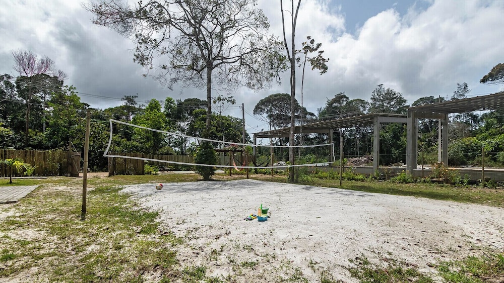 Itaka Studio Piscina Hidro e Quadra em Arraial