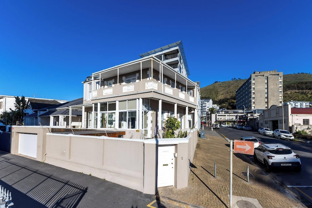 Sea Point View 3bed Apartment Cornerstone Place