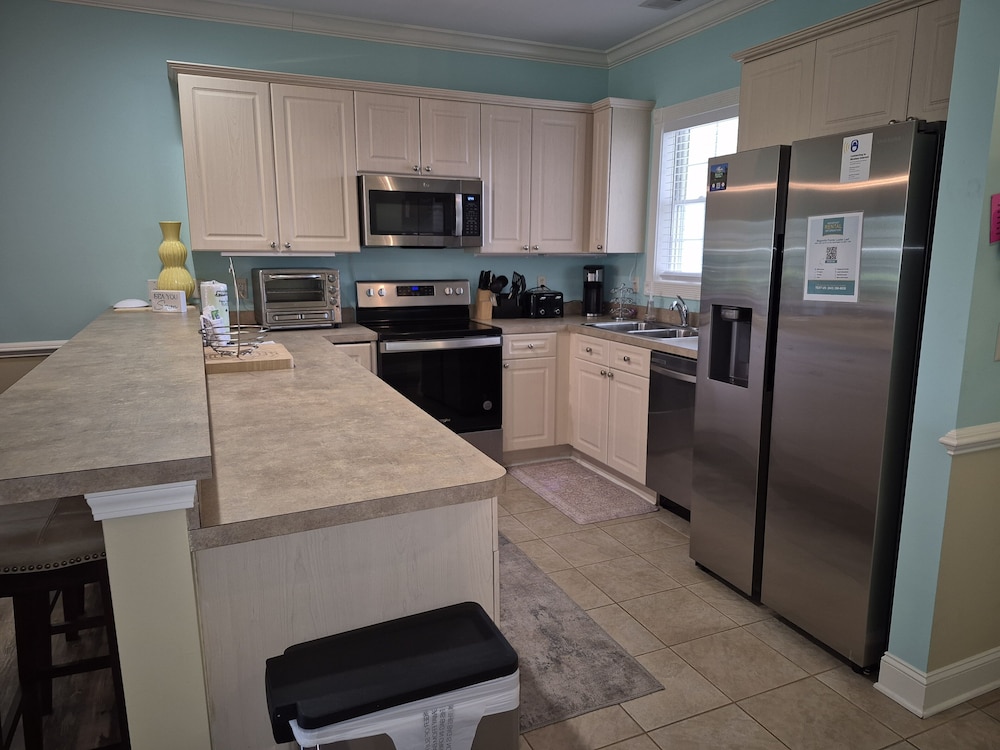 Magnolia Pointe Luster Leaf 4890-303 2 Bedroom Condo