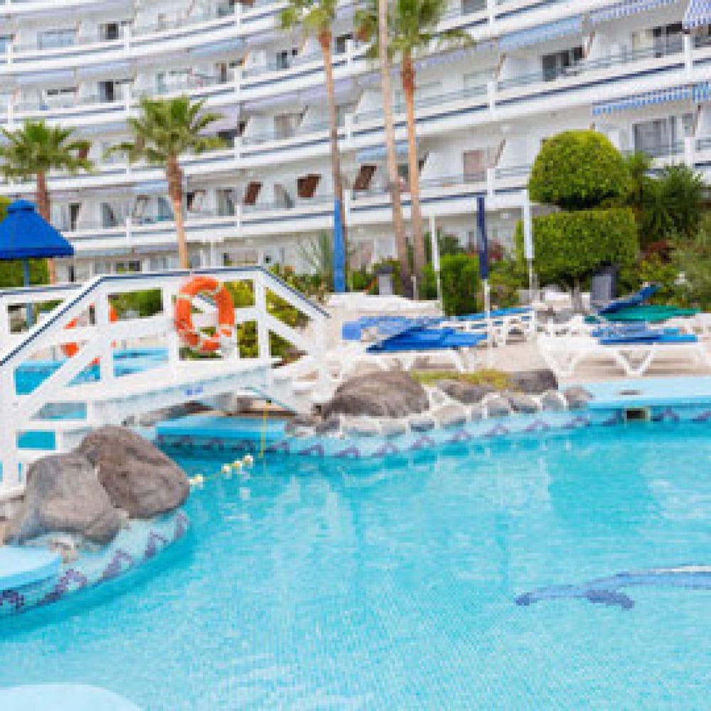 2 Br Aprt Ocean View photo 3