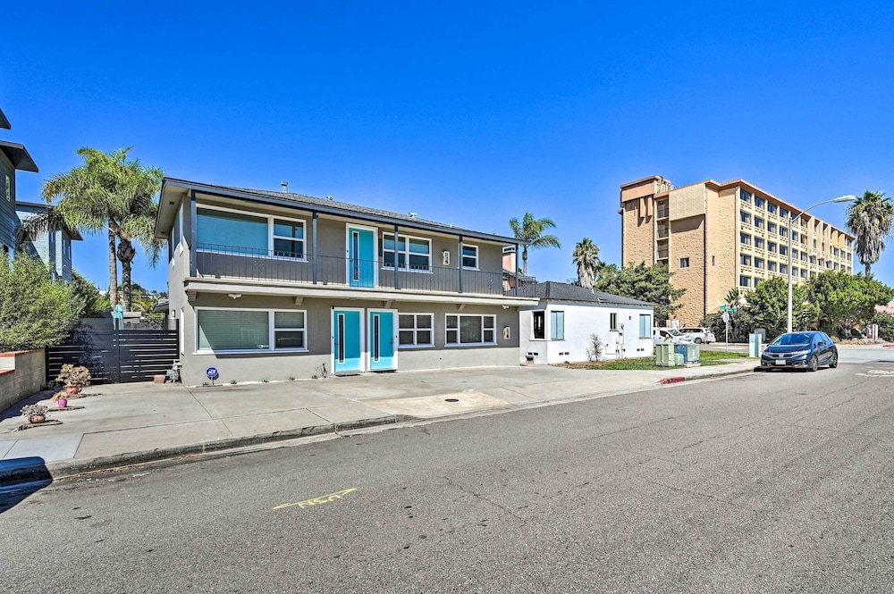 Stylish San Diego Apartment w/ Smart TV! view 5