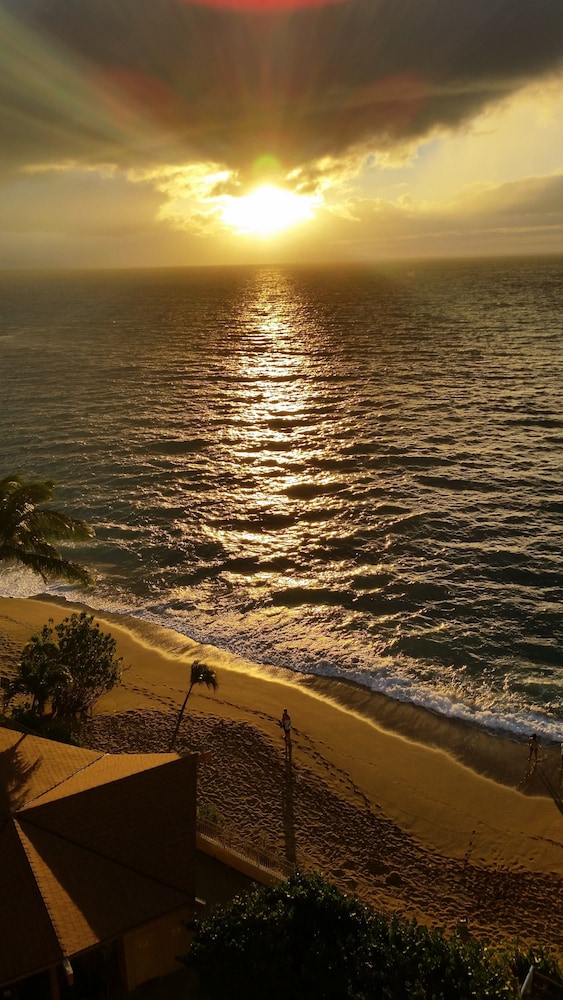 Royal Kahana Resort by rkmaui