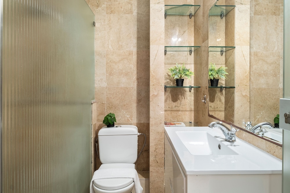HaCarmel Beach Penthouse by Sea N Rent