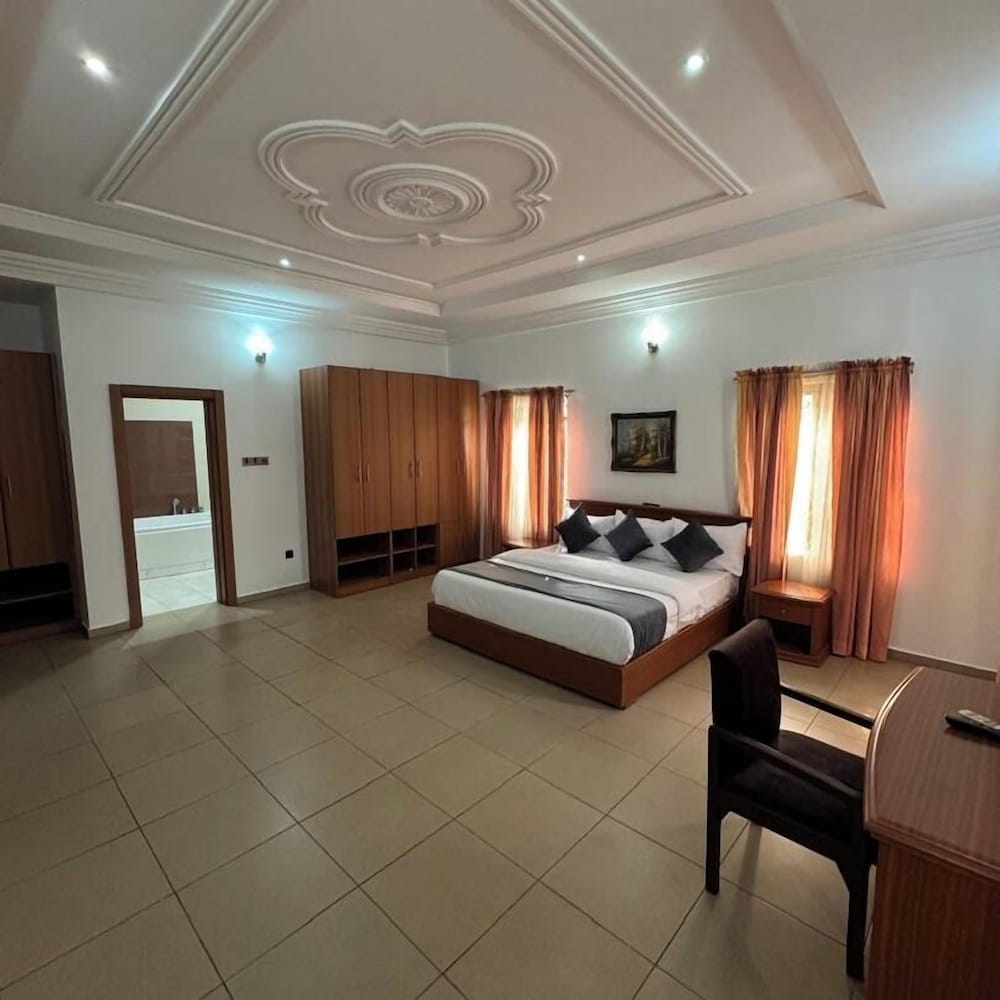 The Breeze Apartment