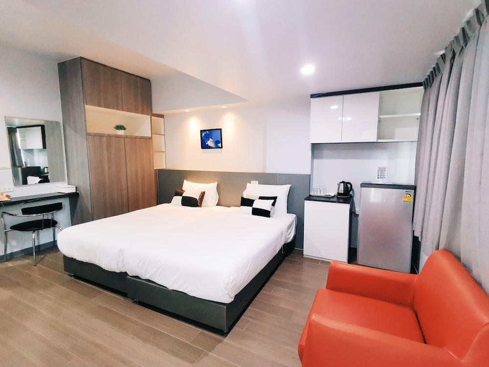 Star Sukhumvit 24