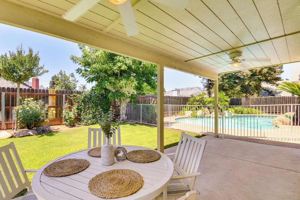 Clovis Family Home: Private Pool, Near Old Town!