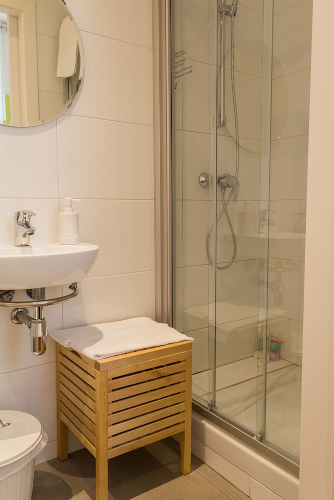 The Central House Barcelona Gracia - Hostel