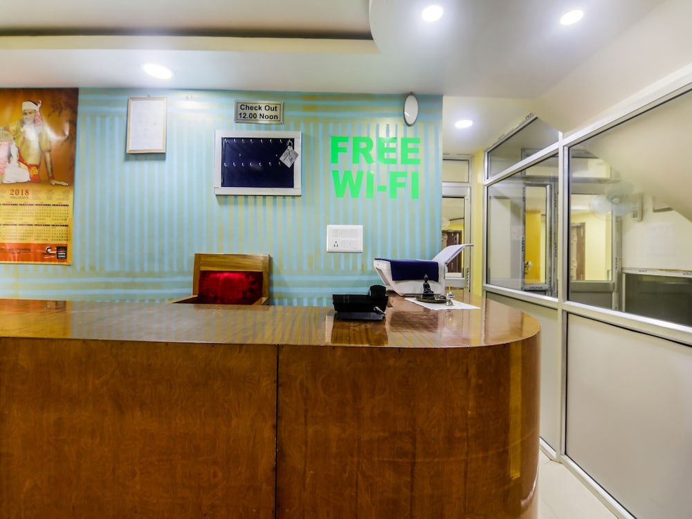OYO 27073 Hotel Grand Silicon view 3