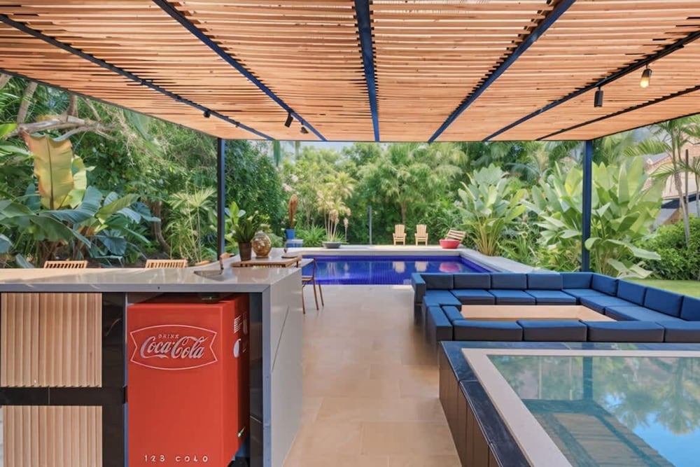 Amazing 6BR Oasis in Poblado MDE