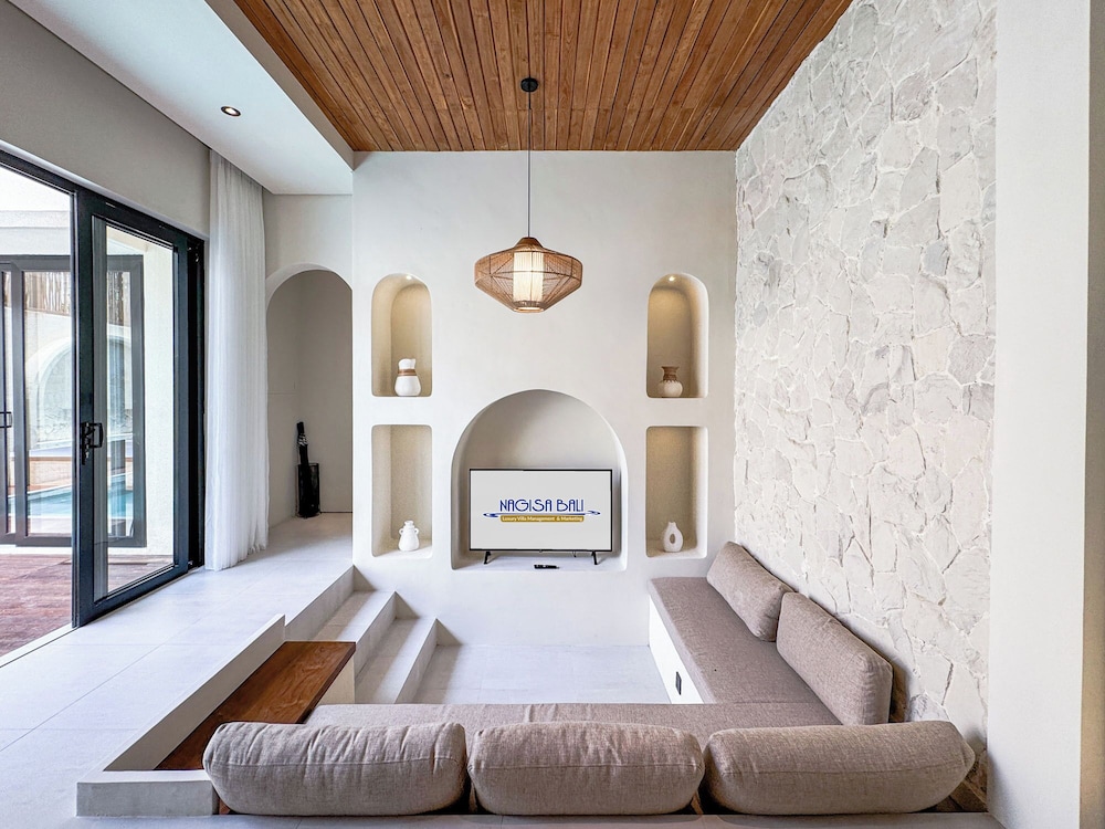 Athaya Canggu Villas by Nagisa Bali