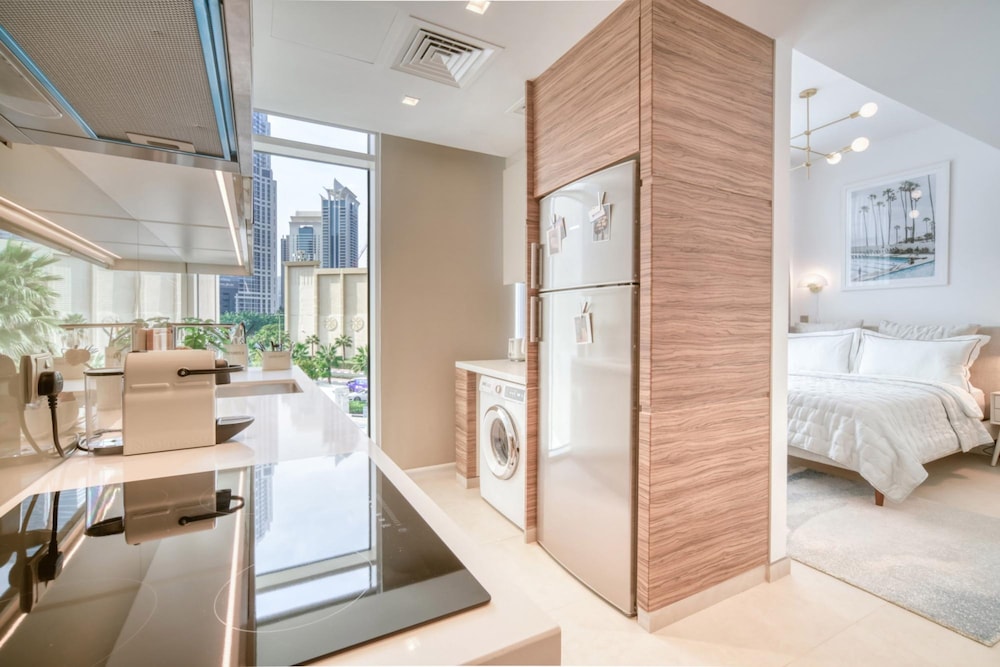 Bright Homey Studio Apartment in JLT