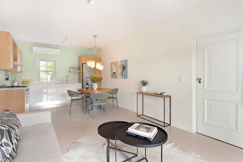 Winelands Golf Lodges at De Zalze