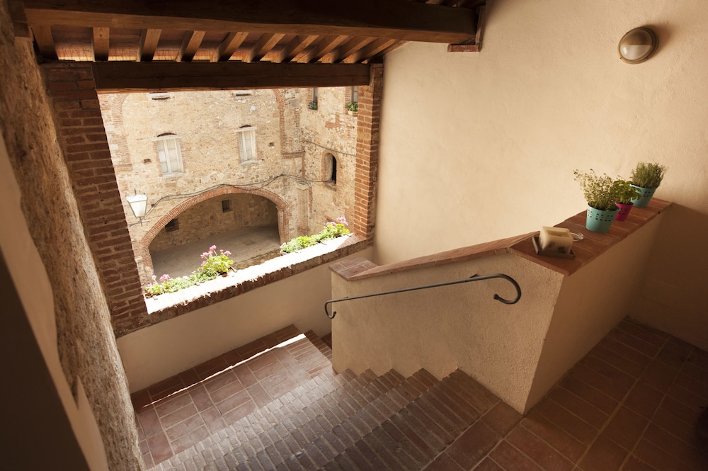 Antico Granaione