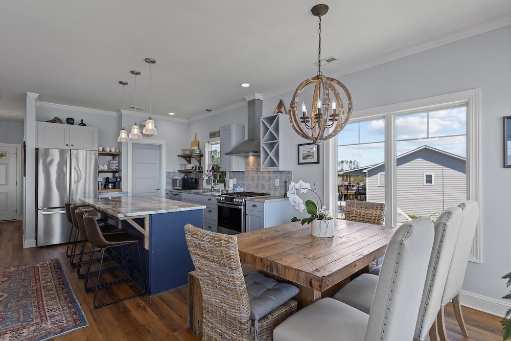 The Point At Marshallberg 3 Bedroom Home by RedAwning view 2