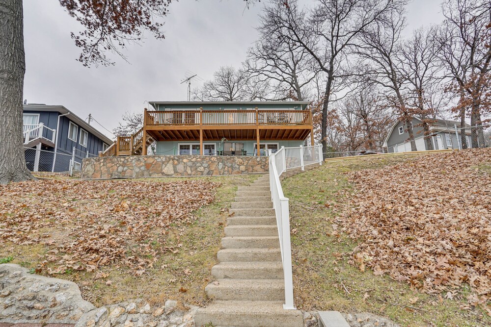 Lakefront & Dog-friendly Gem in Gravois Mills view 5