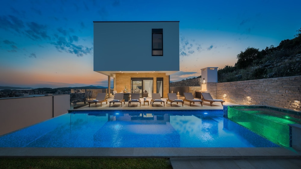 Trogir Pearl Luxury Resort