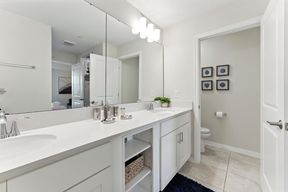 Storey Lake condos by UNE Homes