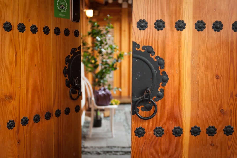 Open Real Luxury Korean Hanok
