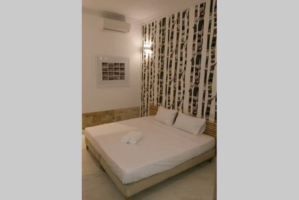 AG1 - Casa Rooms view 2