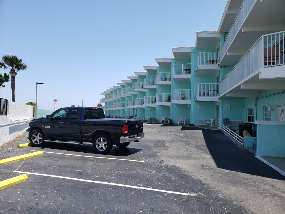 The Seascape Inn