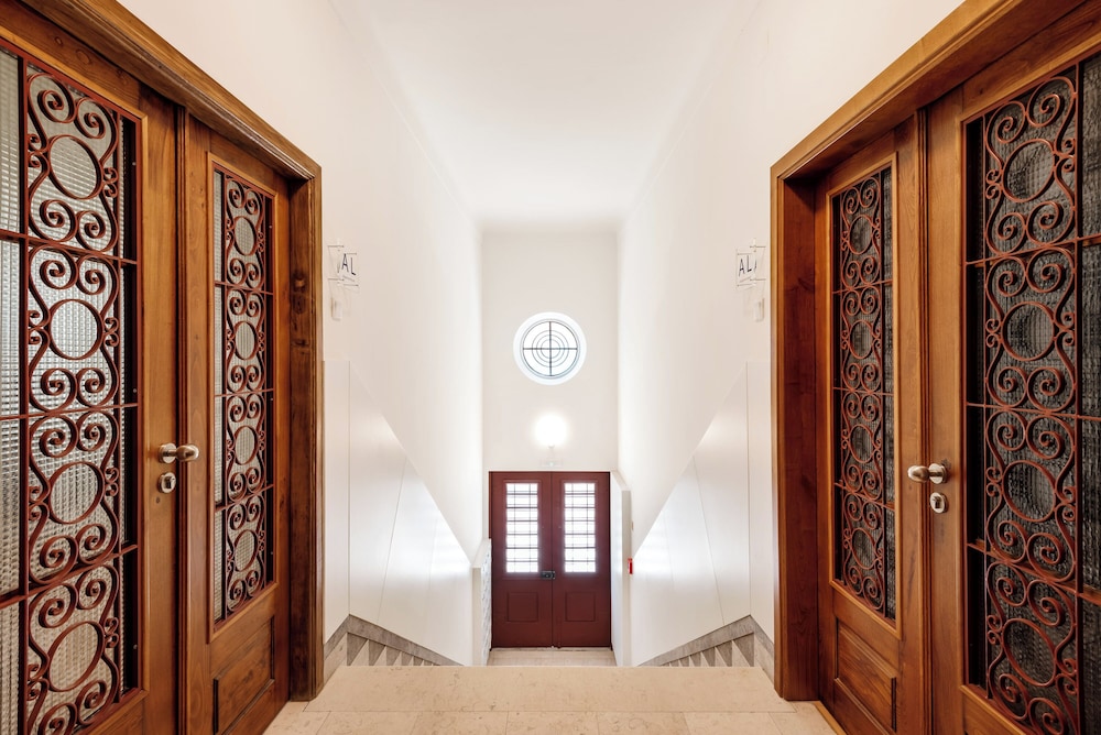 Acm014 Spacious 2BR Duplex in the Ground Floor