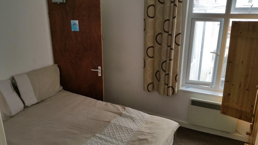 140 Midland Road view 5