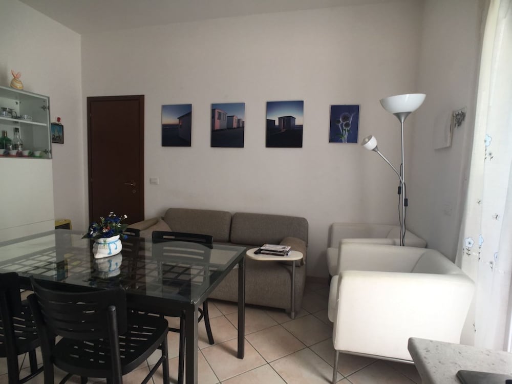 Three-room Apartment Sleeps 5 Coop Area-rif Giunto