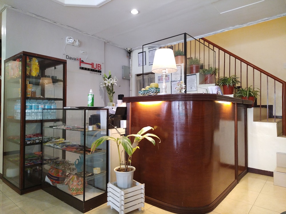 Davao Hub Dormitel Bed & Breakfast