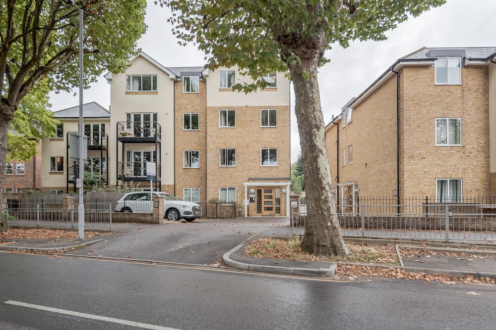 Roomspace Apartments - Nevis Court