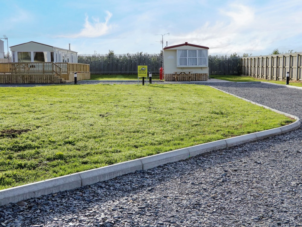Meric Stone Holiday Lets Caravan 2