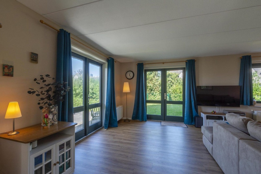 Atmospheric Detached Villa Near Beach