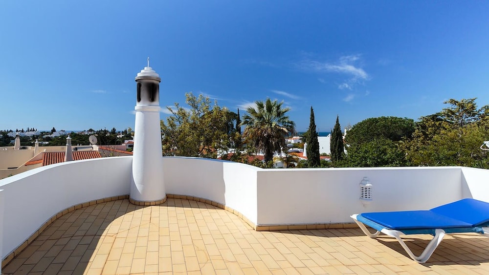 Floresta Fabulous Villa Close to Beach and Golf