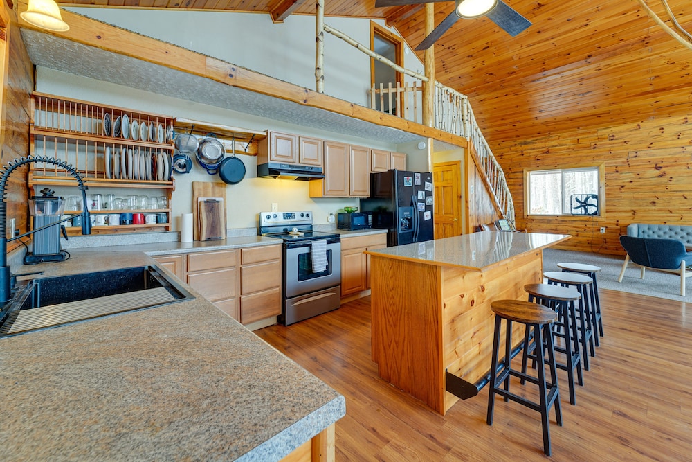 Oswegatchie River Cabin w/ Kayaks + Fire Pit! view 5