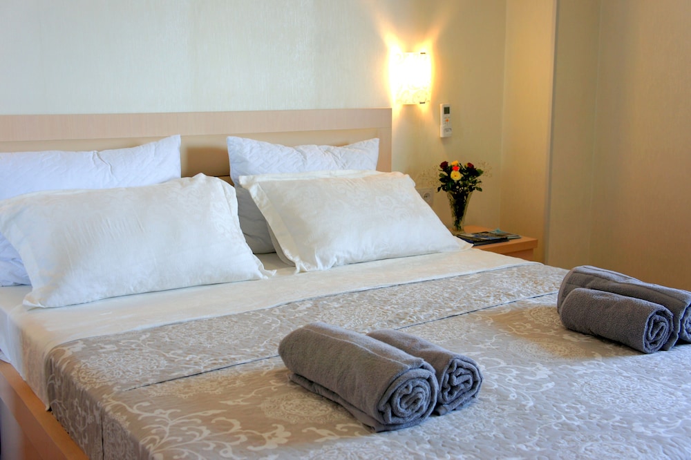 Photo 42