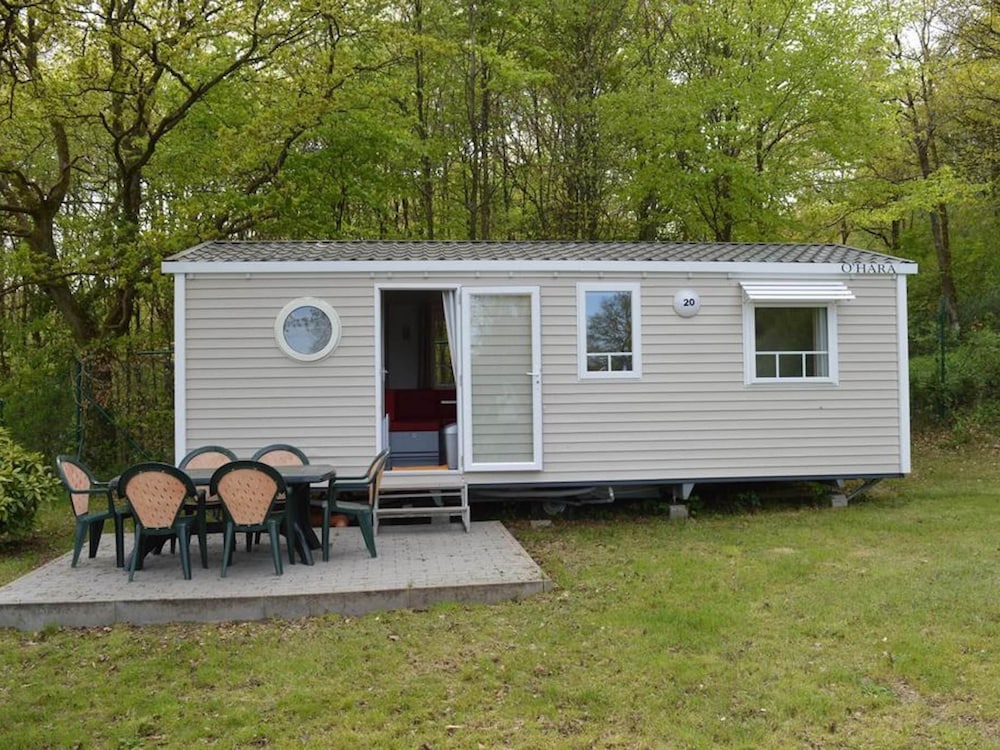 Fine Chalet With Microwave Located in the Ardennes