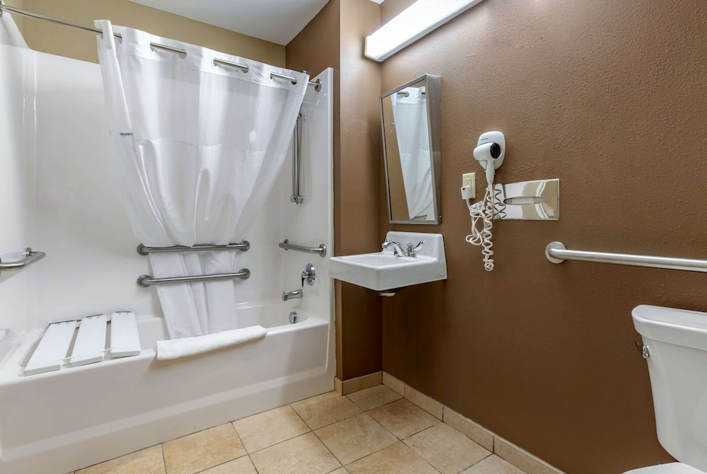 Microtel Inn & Suites By Wyndham Sylva Dillsboro Area
