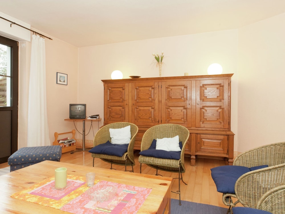 Spacious Holiday Home in Menkhausen near Ski Area view 2