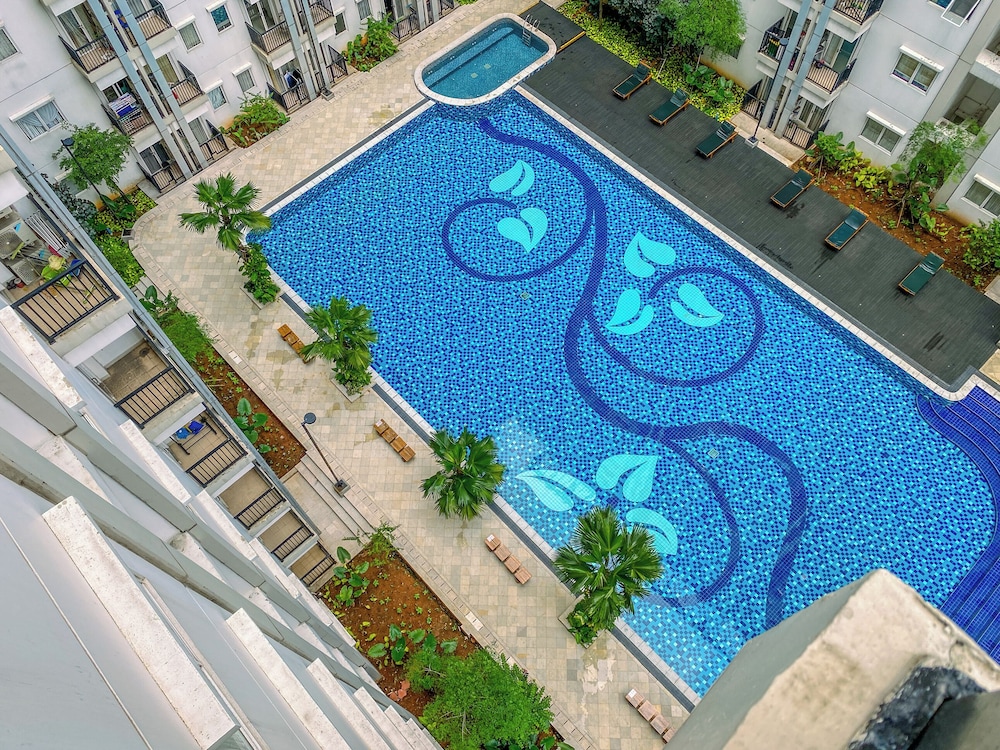 Best Price And Modern 2Br At Signature Park Grande Apartment