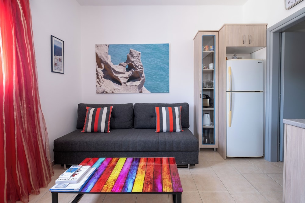 ADELPHI APARTMENTS
