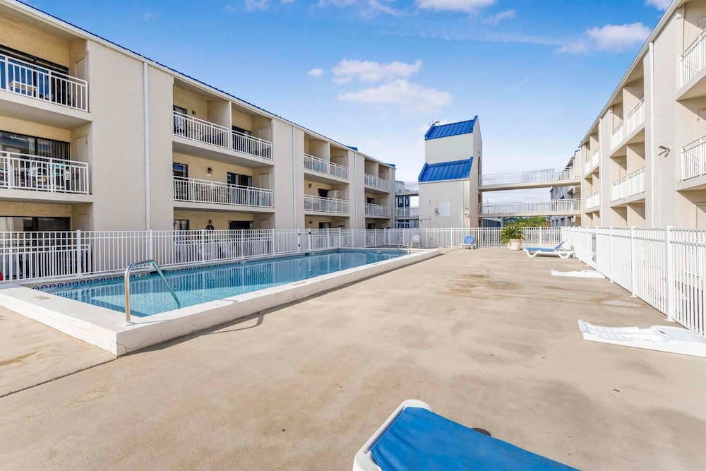 Sugar Beach 328