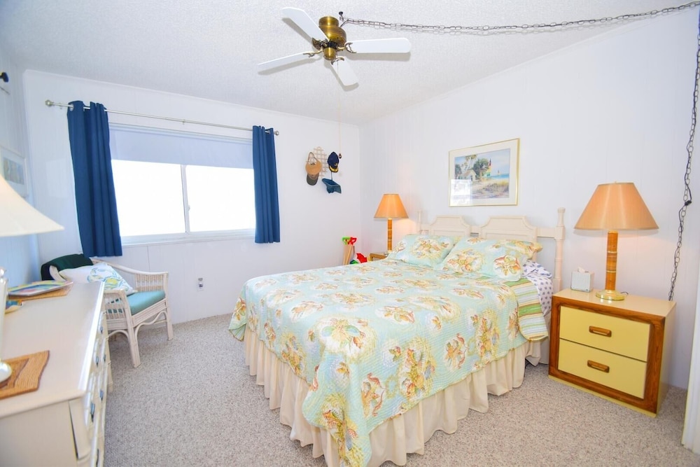 Bridgepoint Ii 5d 2 Bedroom Condo by RedAwning view 3