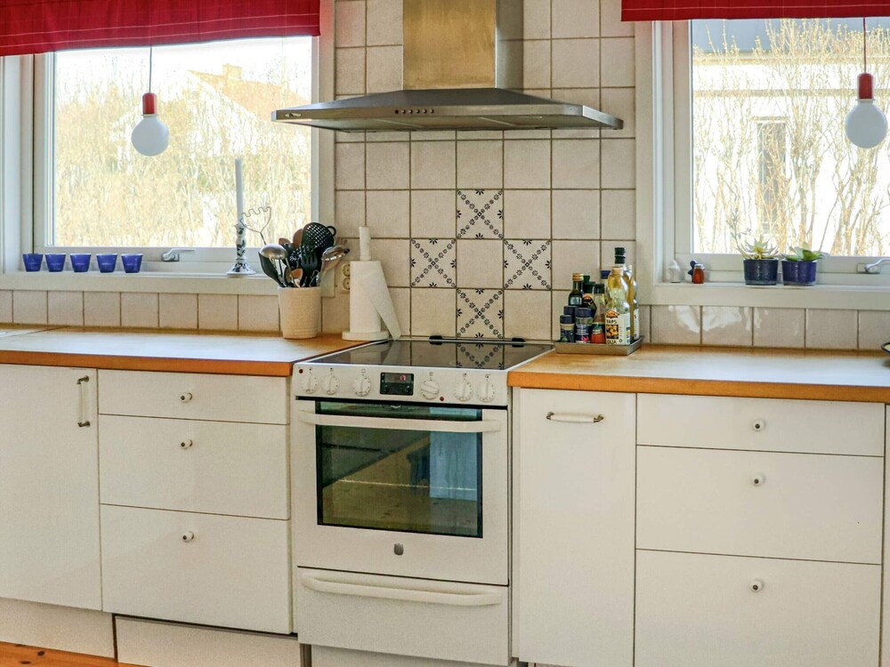 4 Star Holiday Home in Skane/vejbystrand