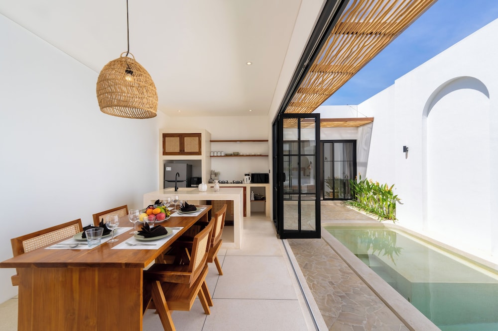 Villa Bellora by Pertama Management
