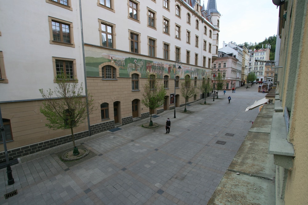 Apartment No. 10 Zeyerova 13 view 5