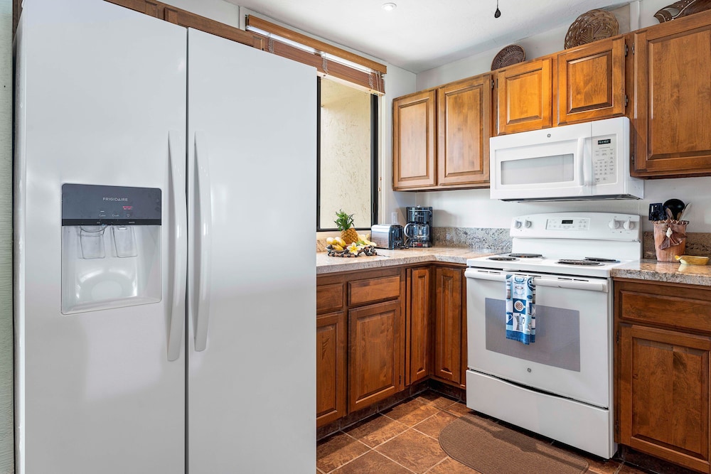 Concierge Included- No Stairs - Fantastic Ocean View - Spacious Lanai-vrkcv
