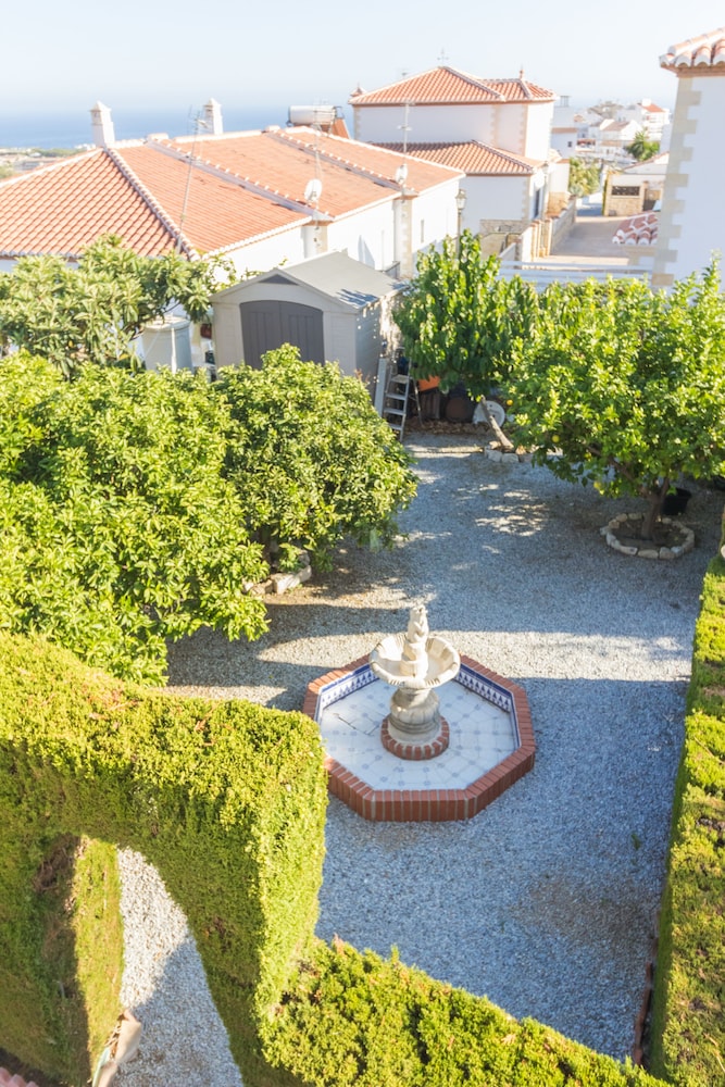 Casa Colina del Sol