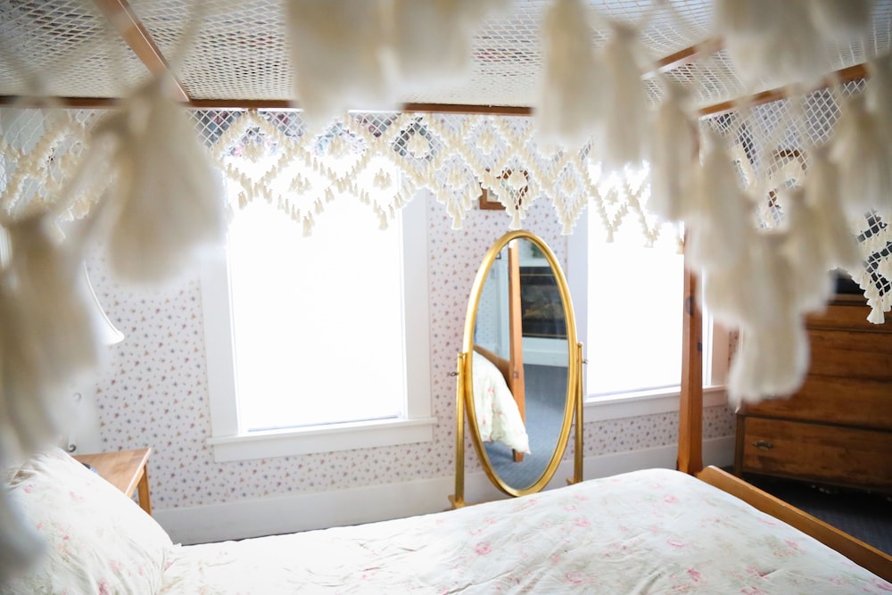 Plymouth Vacations - Salt Ash Inn - Property Image 32