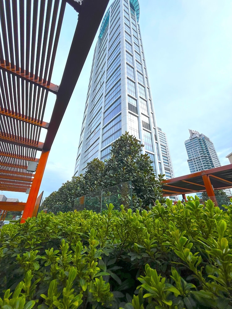 Flex Emaar Address