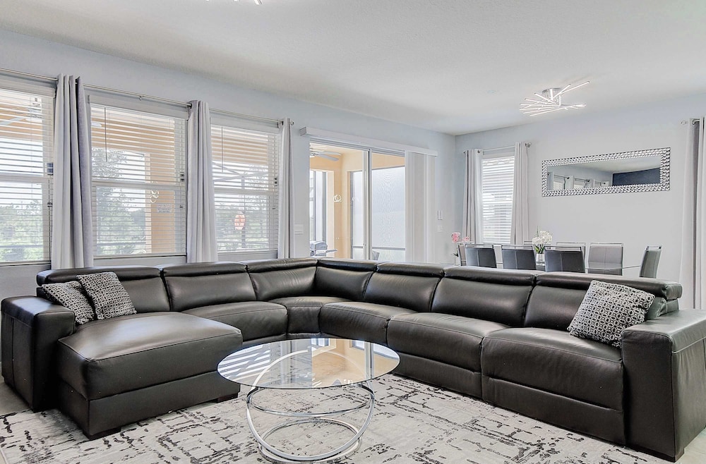 7643 Beautiful 6-bedroom Family Home With Private Pool Near Disney World