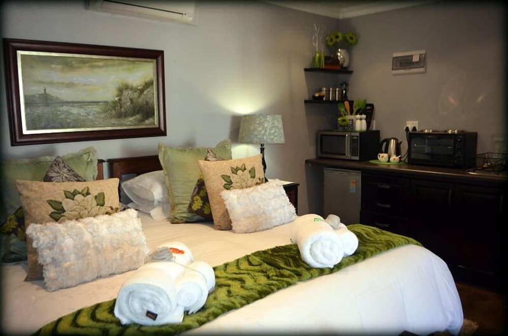 De Stallen Guesthouse